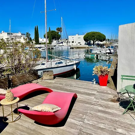 My Marina 70 M2, 2 Chambres, Terrasse 50 M2, Vue Port, Parking Privé * Le Grau-du-Roi